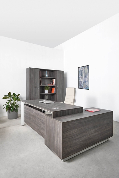 image of EM500 Management Desk