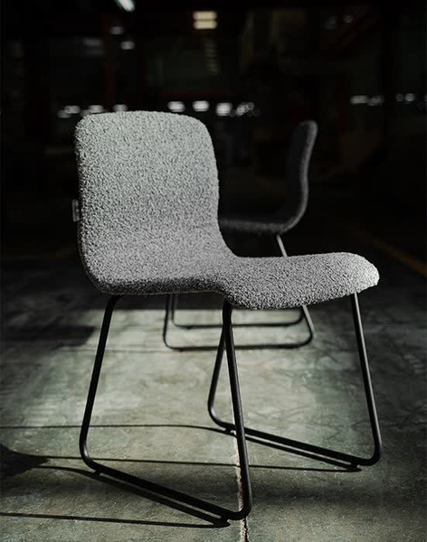 another image of Sci-show chair