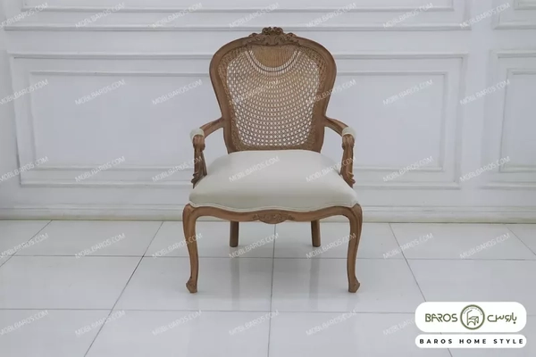 another image of Marjan classic single sofa