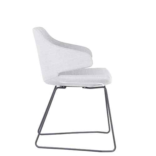 تصویر صندلی اپراتوری Q63