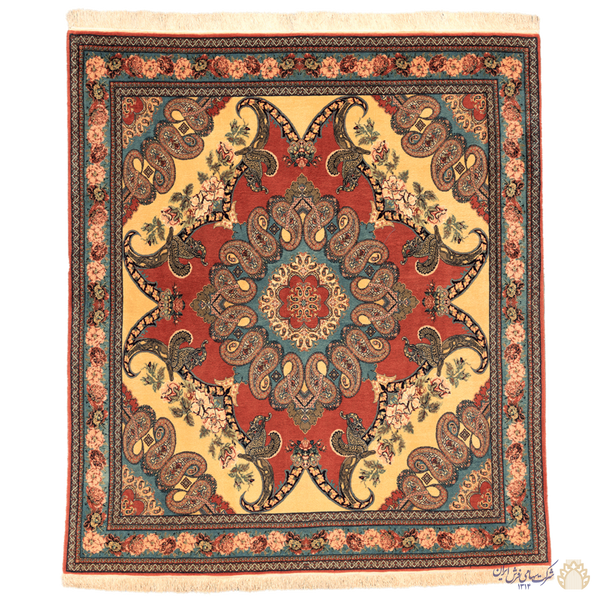 image of Sanandaj Rug Code 609035