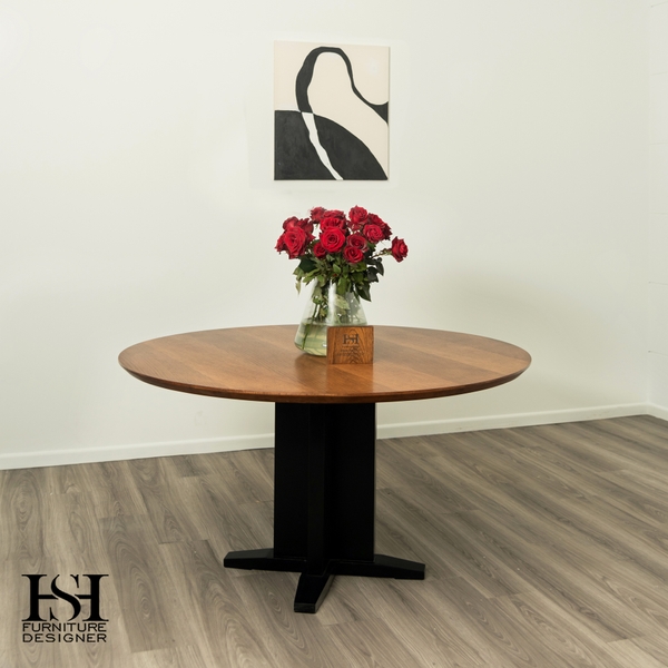 image of 1932 Table
