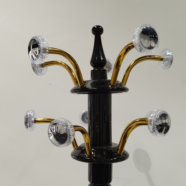 تصویر جالباسی ایستاده Z8