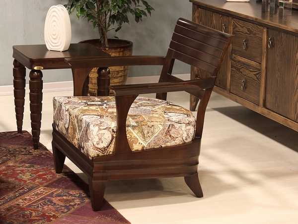image of Atrisa single sofa