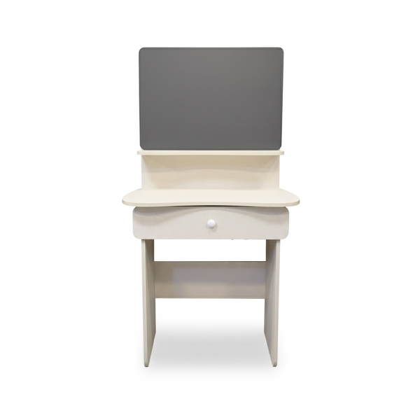 image of Melani Desk