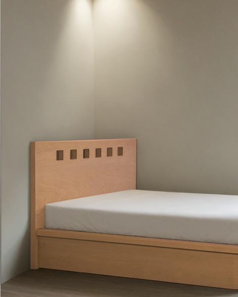 another image of Concept 120 natural single bed