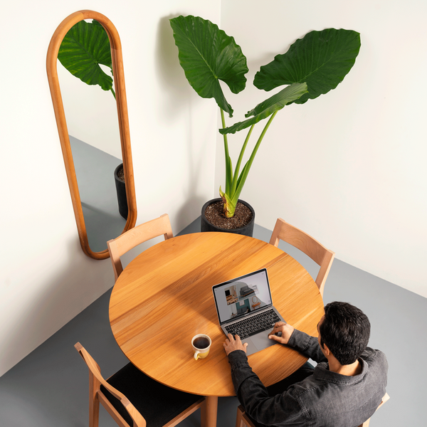 another image of Miro mirror