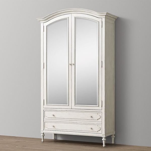 another image of Belina dresser with mirror