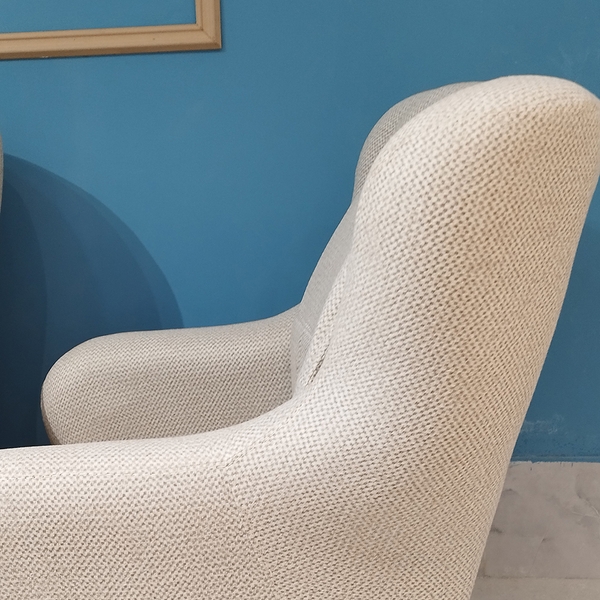 image of Unique Single Sofa