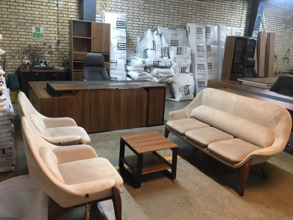 تصویر مبل اداری طبی سه نفره باروژ