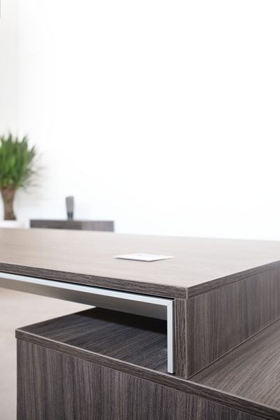 image of EM500 Management Desk