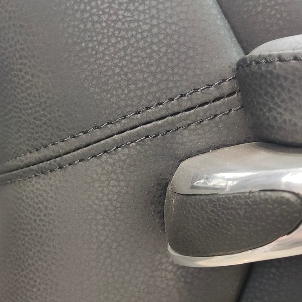 تصویر صندلی مدیریتی چیرو