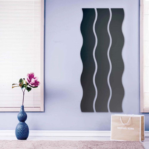 another image of Wavy mirror