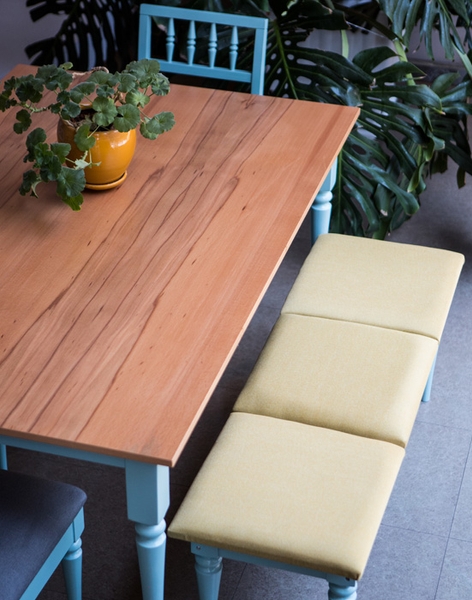 image of Antique dining table for 6