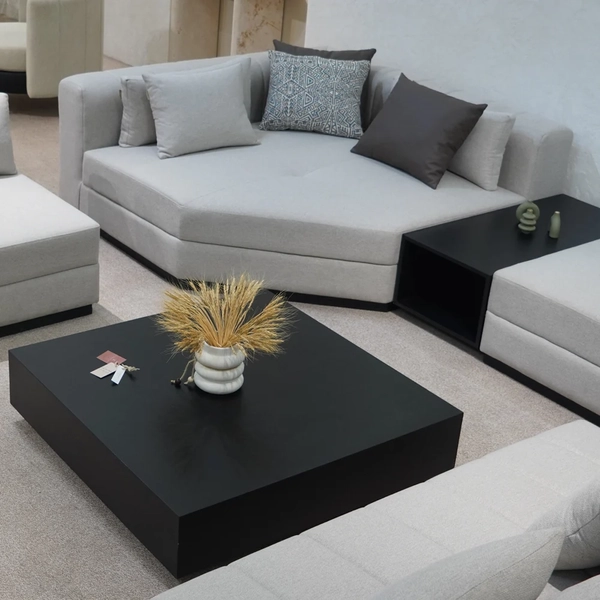 image of Minotti L sofa