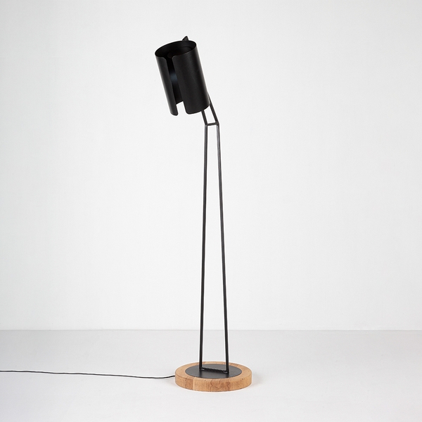 another image of Simin lighting