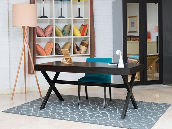 image of Rosette desk