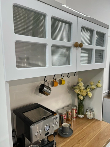 image of Leo Neoclassic Coffee Bar