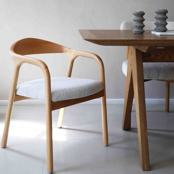 image of 2207 chair