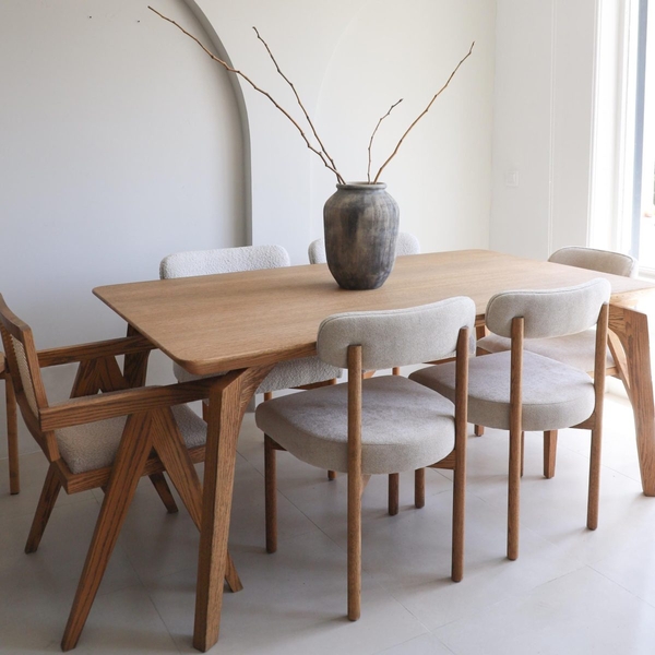 image of 1515 dining table for 6