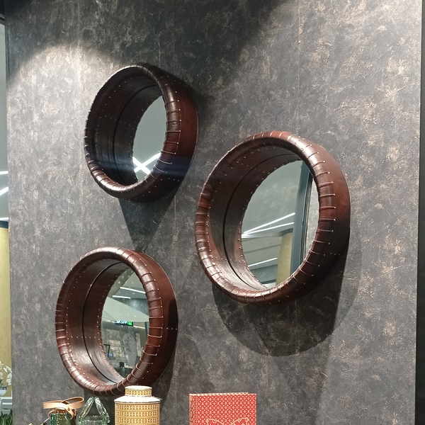 image of Leather mirror D 50