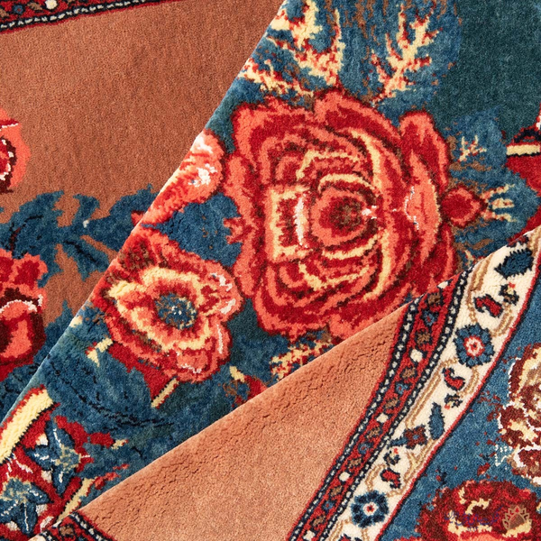 image of Sanandaj Rug code 609240