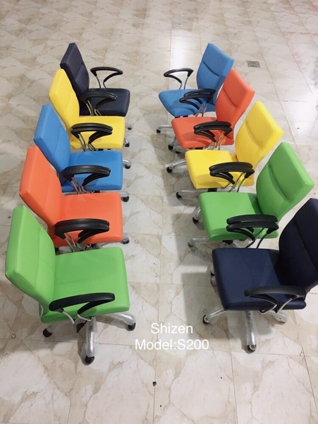 تصویر صندلی کارشناسی S200