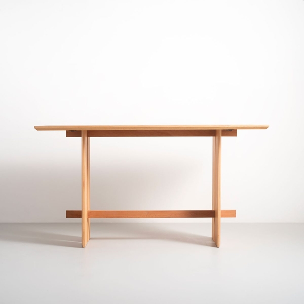 image of Alto bar table
