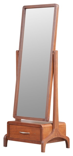 image of Diana standing mirror