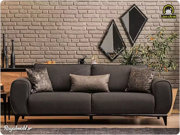 image of Mantis triple sofa