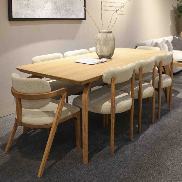 image of 1515 dining table for 8