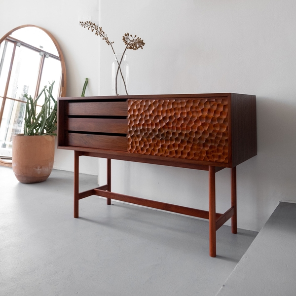 image of SABALAN console