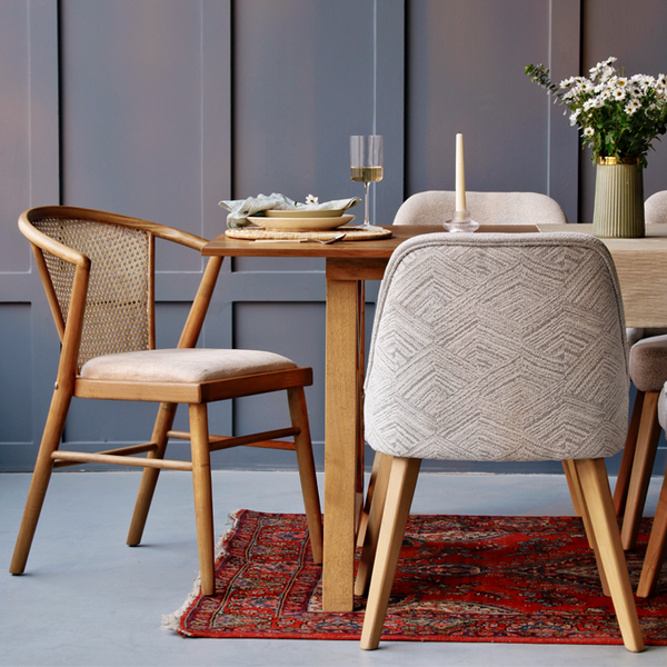 تصویر صندلی C136