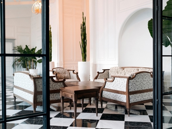 image of Lavin sofa set