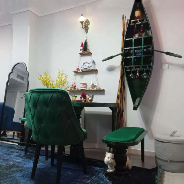 تصویر بار دیواری قایق