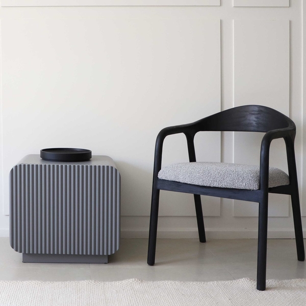 image of 2207 chair