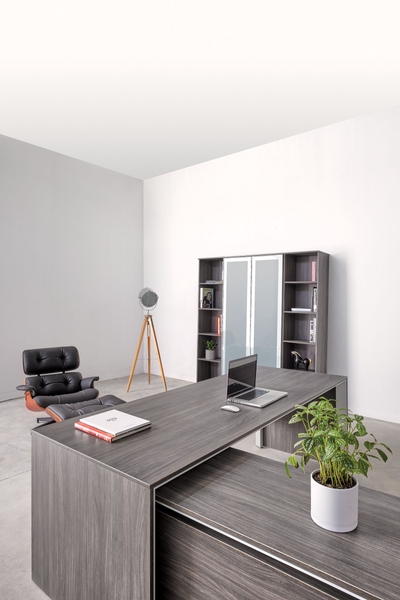 تصویر میز مدیریتی EM400