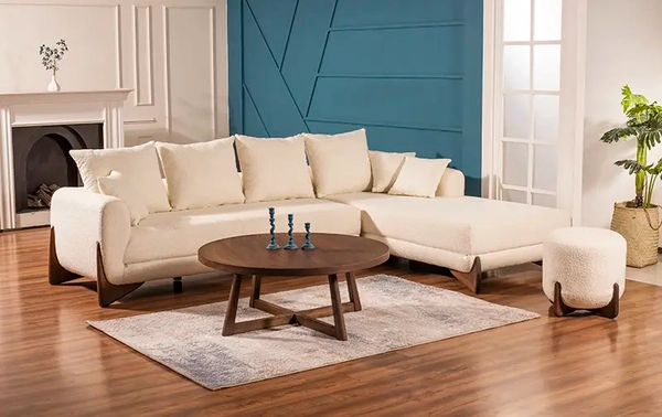 another image of Lima chaise lounge