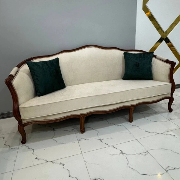 تصویر مبل کلاسیک فرانسوی لگنی