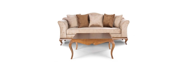 another image of Victoria sofa set