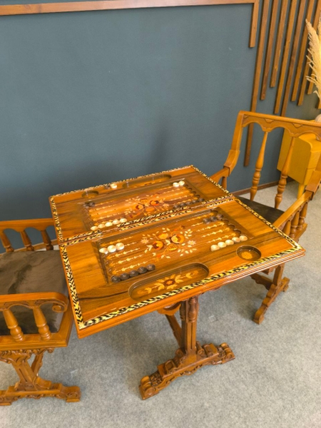another image of m65 chess table