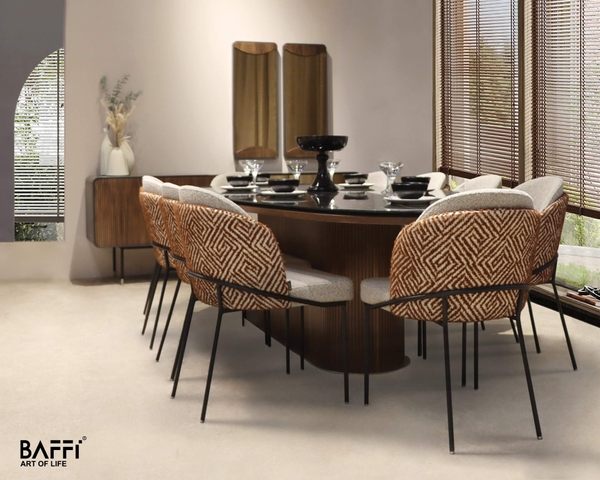 another image of Toronto dining table